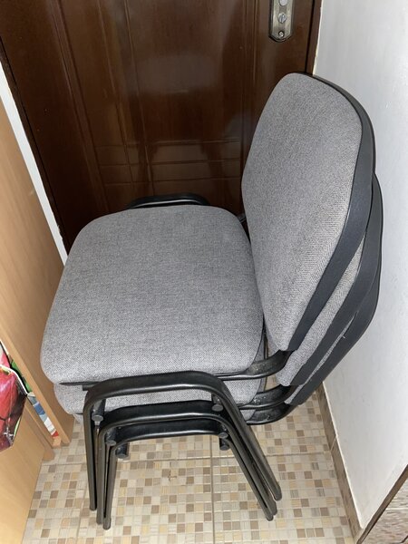 Set de 3 scaune ieftine si bune